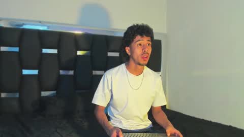 Rayn online show from 01.18.26