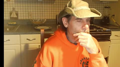 Ray online show from 10.28.25