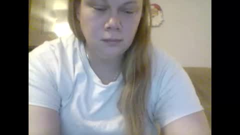 Snapshot of rayqdanic chatting on 12.15.24 rayqdanic online show from 12.15.24