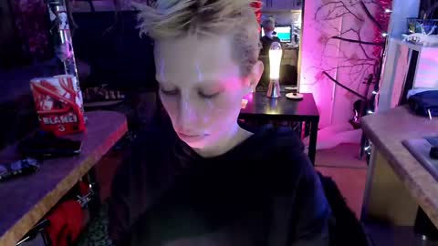  Yrriel Strife Candy-Demon Caveboy mr. Cringe   online show from 12.03.24