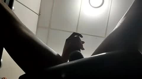 Snapshot of razor20221 chatting on 02.05.25 razor20221 online show from 02.05.25