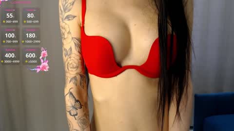 Snapshot of re_jeena chatting on 02.02.25 Hayley online show from 02.02.25