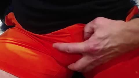 Snapshot of reacher1965 chatting on 02.14.26 reacher1965 online show from 02.14.26