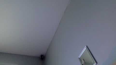 Snapshot of realdrewreynolds chatting on 11.04.25 tranzGODess online show from 11.04.25