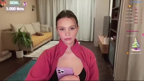 Snapshot of realsupermichael chatting on 12.17.24 AliceEve online show from 12.17.24