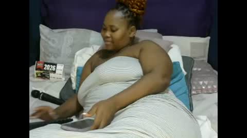 Snapshot of realsweetheart chatting on 02.17.26 REAL1SWEETHEART online show from 02.17.26