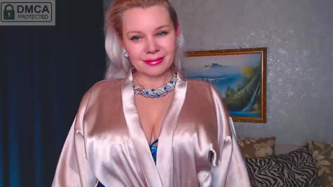 Im a little sick. Ill be back soon. online show from 02.14.25