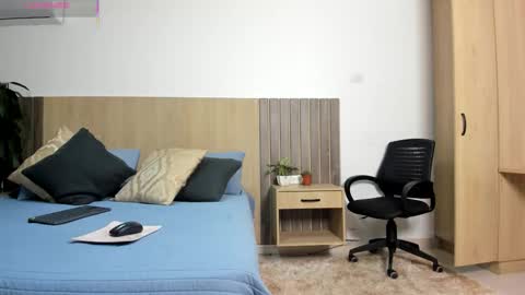 I invite you to my birthday on November 3th  online show from 02.07.26