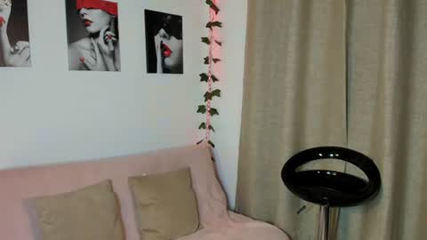 Rebeca Marchetti online show from 07.21.26