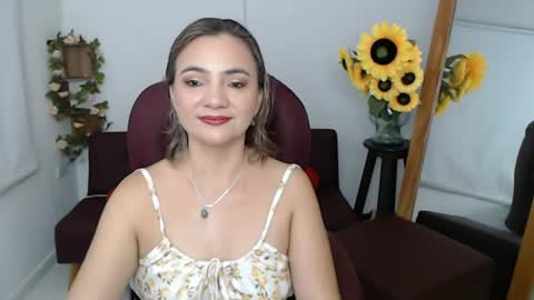 Snapshot of rebeca_milf chatting on 07.07.26 REBECA online show from 07.07.26