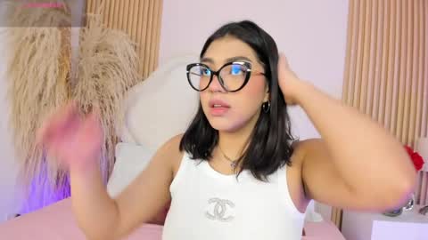 rebeca_taylor_ online show from 03.29.26