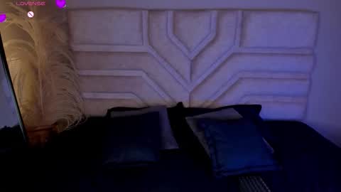 Rebeca Williams online show from 02.11.26