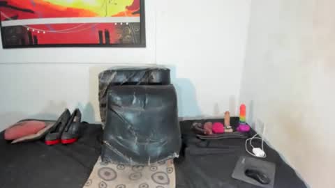 rebecabanks online show from 03.13.26