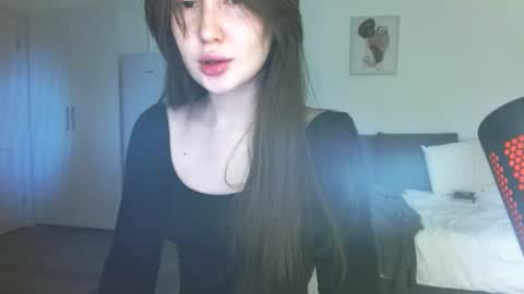 Snapshot of rebecca_demure18 chatting on 02.23.25 Lets talk here 33. online show from 02.23.25