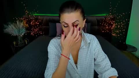 Snapshot of rebecca_diamonds chatting on 02.10.25 rebecca_diamonds online show from 02.10.25