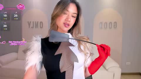 Snapshot of rebeccahudson_ chatting on 11.27.25 Rebe online show from 11.27.25