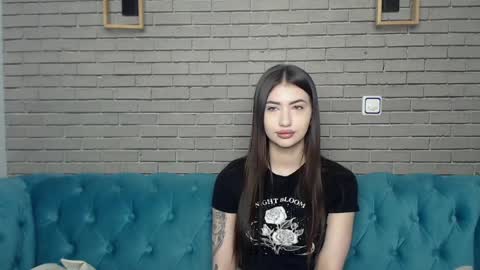 Snapshot of rebeccamosc chatting on 04.06.26 rebeccamosc online show from 04.06.26