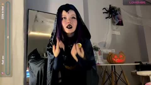 Rebecca Nikson online show from 10.29.25