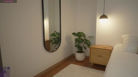 Snapshot of rebeccastonee chatting on 02.07.25 - Maria - Of rebeccastonec - telegram online show from 02.07.25