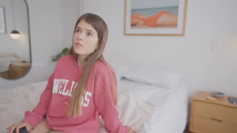 Snapshot of rebeccastonee chatting on 10.08.25 - Maria - Of rebeccastonec - telegram online show from 10.08.25