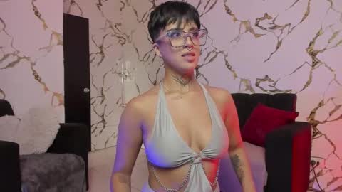 REBEKA online show from 11.18.25