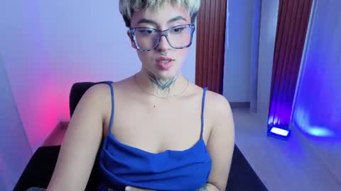Snapshot of rebeka_baker chatting on 06.27.26 REBEKA online show from 06.27.26