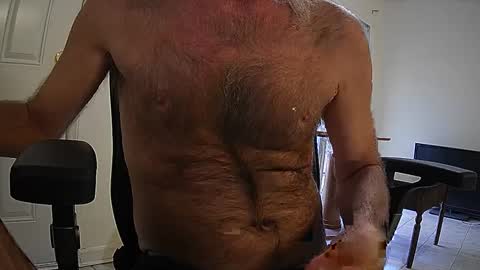 Snapshot of rebelyellin chatting on 01.04.25 rebelyellin online show from 01.04.25