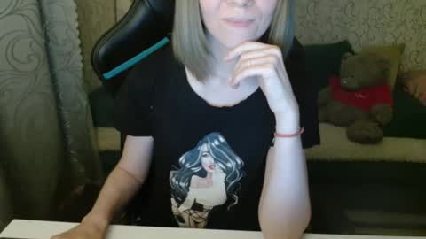 RebesaOlset online show from 09.30.25