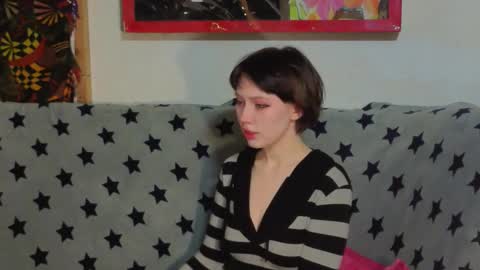 Snapshot of reborn_elf chatting on 10.29.25 Lara online show from 10.29.25