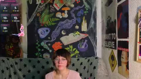 Snapshot of reborn_elf chatting on 11.24.25 Lara online show from 11.24.25