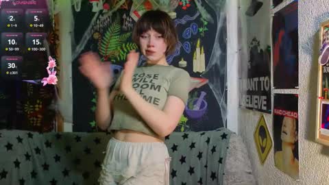 Snapshot of reborn_elf chatting on 11.26.25 Lara online show from 11.26.25