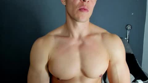 twitter REECET26 instagram RECCETAYLOR online show from 11.02.25