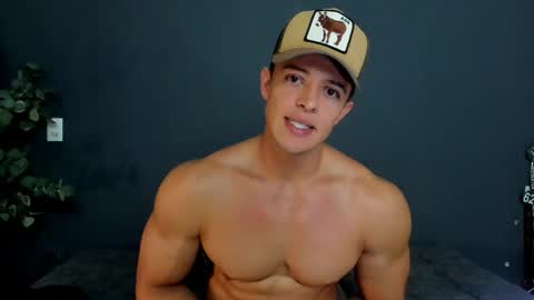 twitter REECET26 instagram RECCETAYLOR online show from 12.03.25