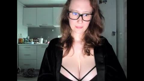 Lolanaturalred online show from 03.09.26