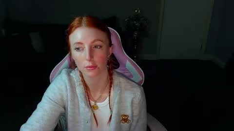 Red -  online show from 01.29.25