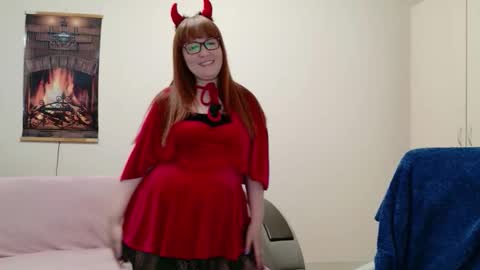 Lisa online show from 02.06.26