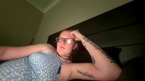 red_hot_foxx03 online show from 05.20.26