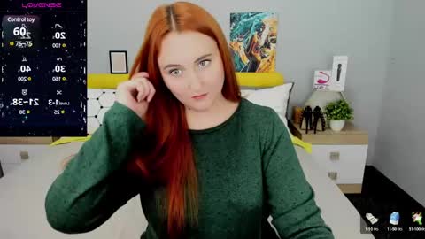 Snapshot of red_naughtyfox chatting on 01.04.25 Lessy Fox online show from 01.04.25