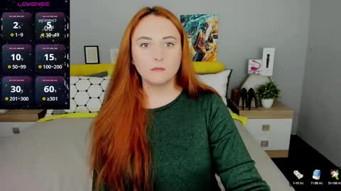 Snapshot of red_naughtyfox chatting on 01.14.25 Lessy Fox online show from 01.14.25