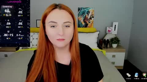 Snapshot of red_naughtyfox chatting on 01.19.25 Lessy Fox online show from 01.19.25