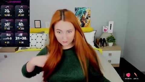 Snapshot of red_naughtyfox chatting on 01.19.25 Lessy Fox online show from 01.19.25