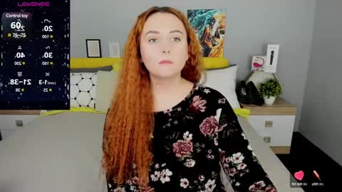 Snapshot of red_naughtyfox chatting on 02.09.25 Lessy Fox online show from 02.09.25