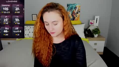 Snapshot of red_naughtyfox chatting on 02.22.25 Lessy Fox online show from 02.22.25