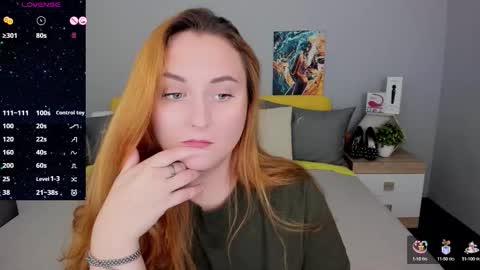 Snapshot of red_naughtyfox chatting on 09.21.25 Lessy Fox online show from 09.21.25