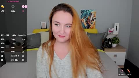 Snapshot of red_naughtyfox chatting on 10.02.25 Lessy Fox online show from 10.02.25