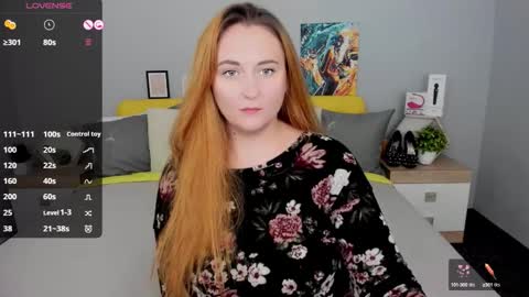 Snapshot of red_naughtyfox chatting on 10.10.25 Lessy Fox online show from 10.10.25