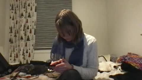 Snapshot of redfoxofficial chatting on 12.20.25 Redfox online show from 12.20.25