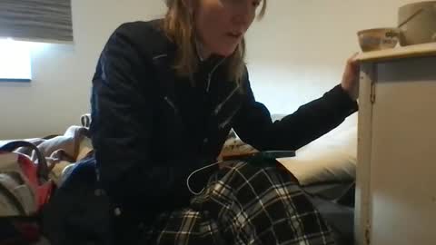 Snapshot of redfoxofficial chatting on 02.25.26 Redfox online show from 02.25.26