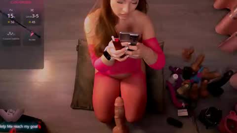 Redhead Shark online show from 02.23.25