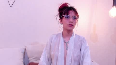 Snapshot of redmeloddy chatting on 01.18.25 Meloddy online show from 01.18.25